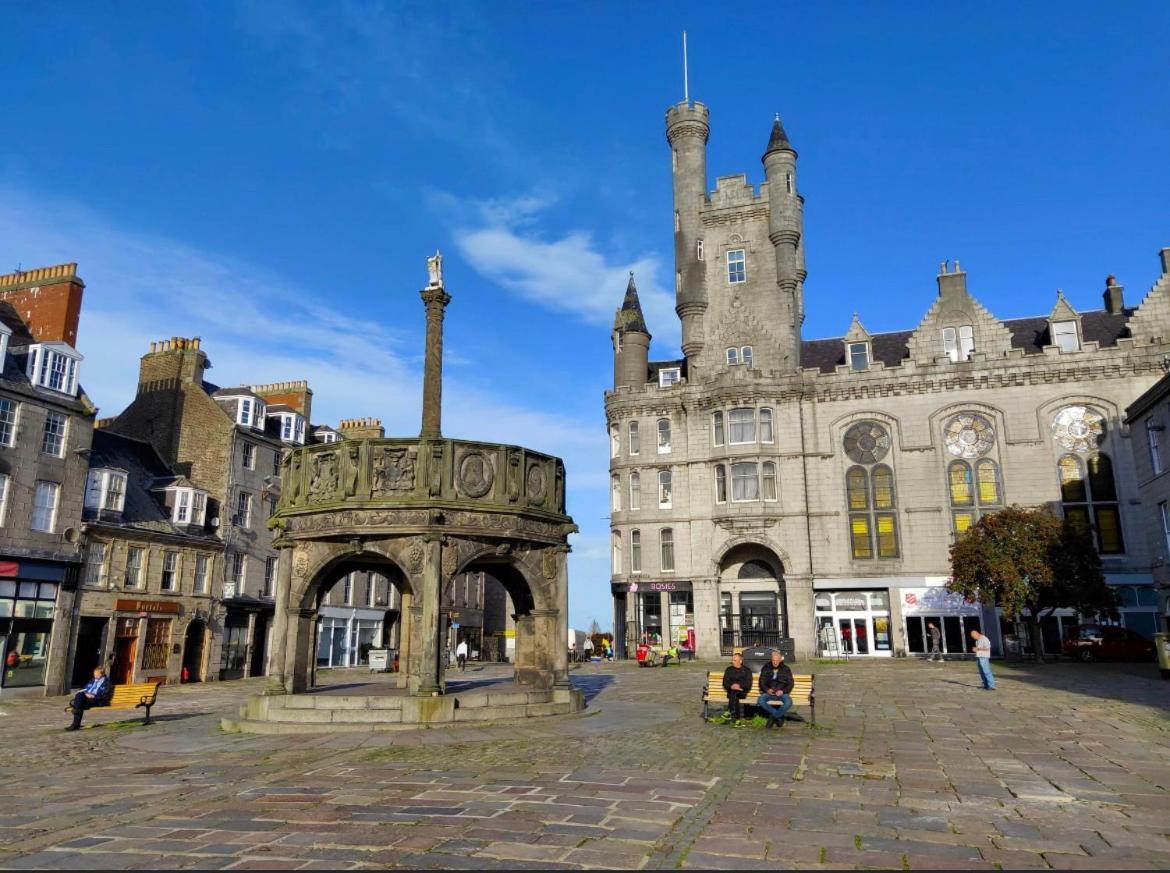 Amazing Getaways - The Place For You With Free Parking アバディーン エクステリア 写真